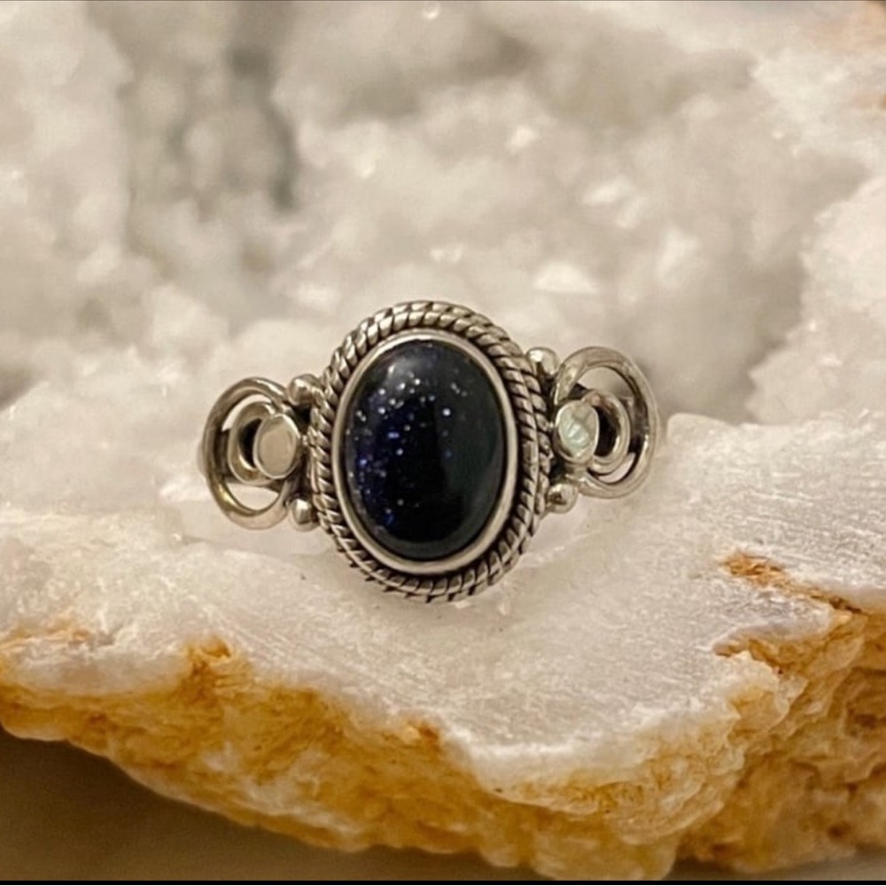 Blue Sandstone Sterling Silver Ring 925 Size 7
